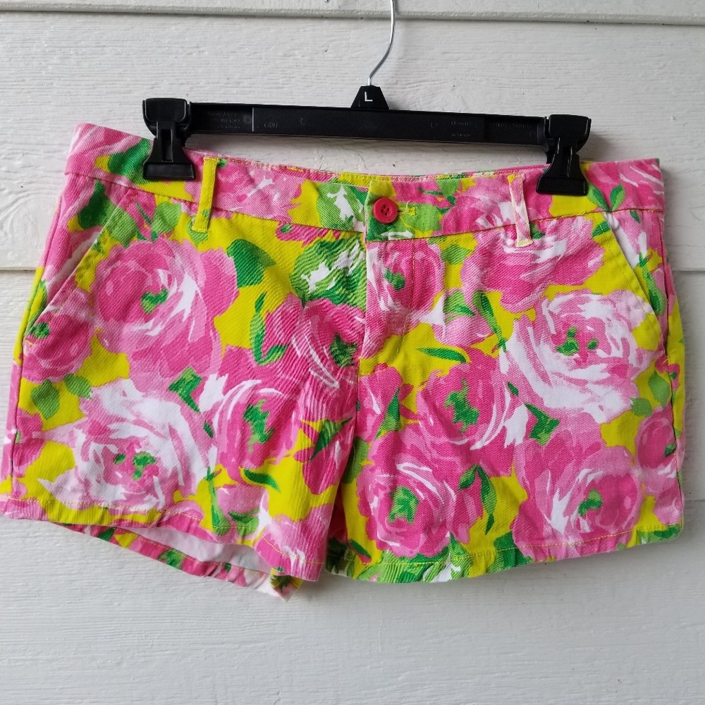 *closet clean out!*  Flowered shorts